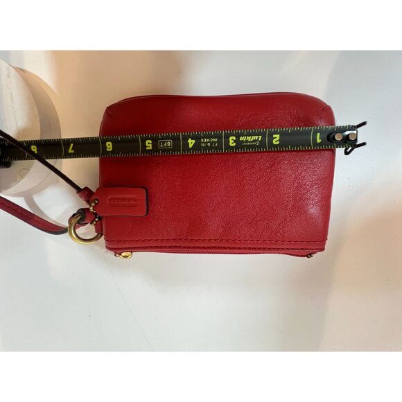 Coach New York Red Leather Wristlet Clutch Bag Gold Hardware 6\